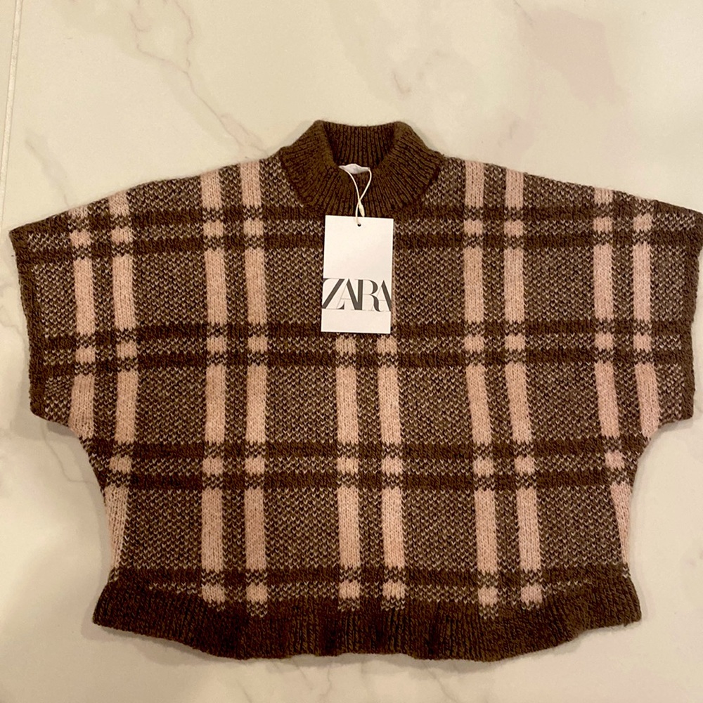 Zara, cape, Y3-4, brown and pink check boards